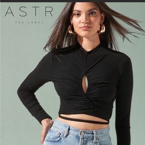 ASTR the label reseda long sleeve top (black) sz M